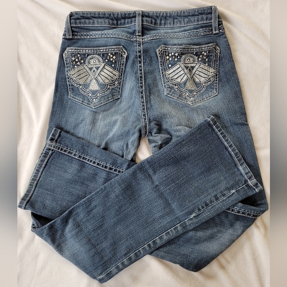 Wrangler Rock 47 aztec embroidered back pockets light wash jeans - Picture 1 of 8